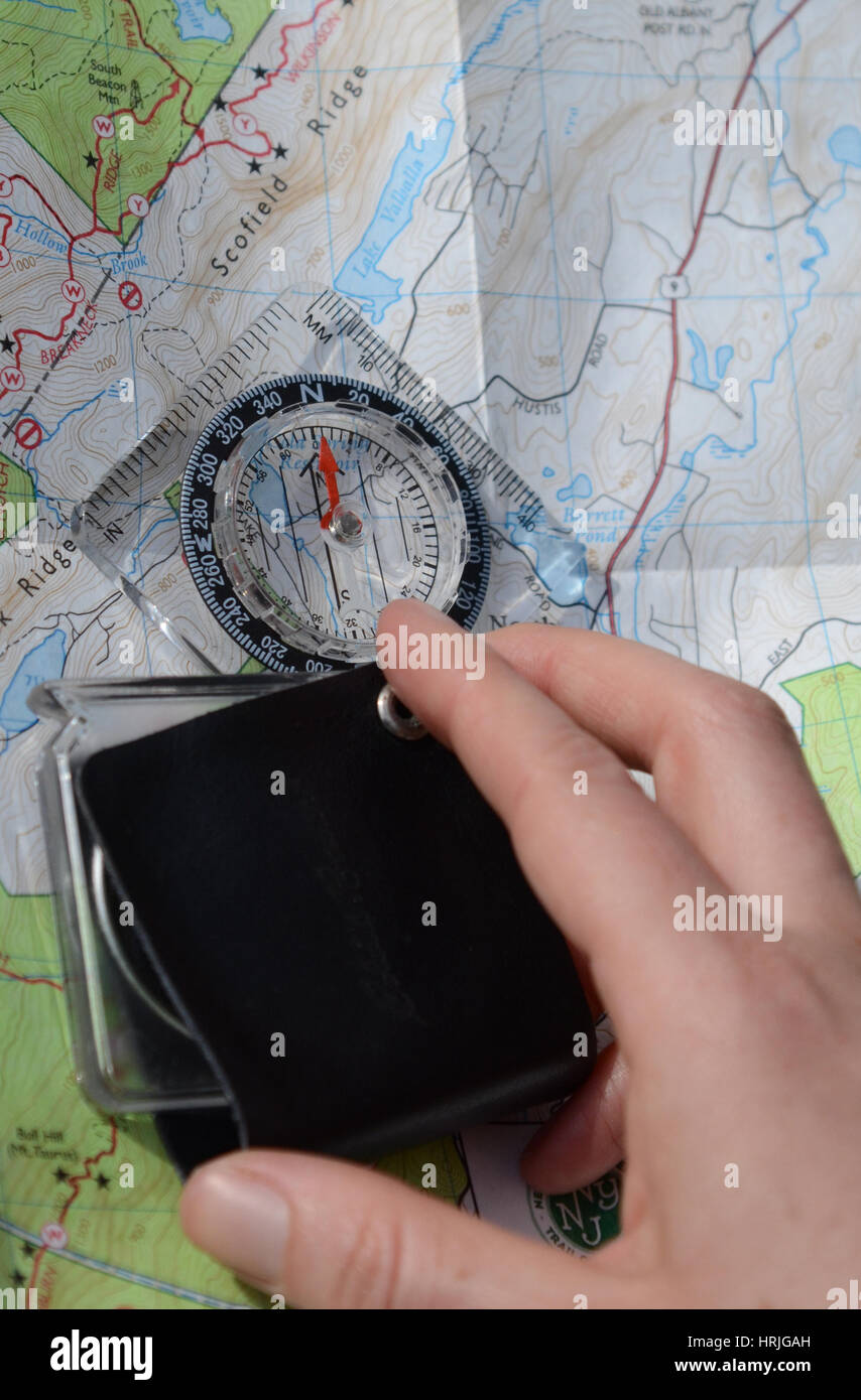 Bussola e mappa Foto Stock