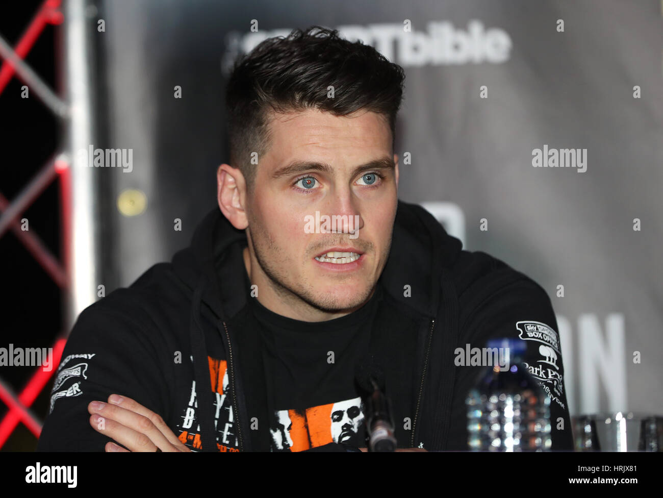 Shane McGuigan durante la conferenza stampa al cielo dietro le quinte O2, Londra. Foto Stock