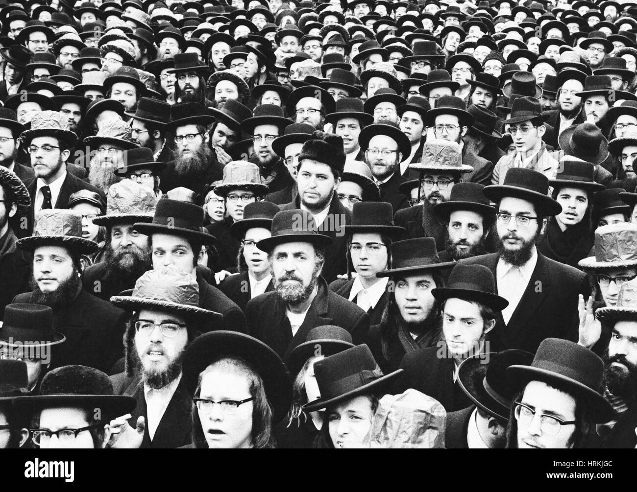 Hasidic ebrei protestano la criminalità Foto Stock