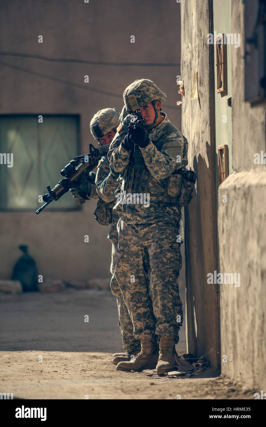 Stati Uniti Marines soldati di pattuglia. Foto Stock