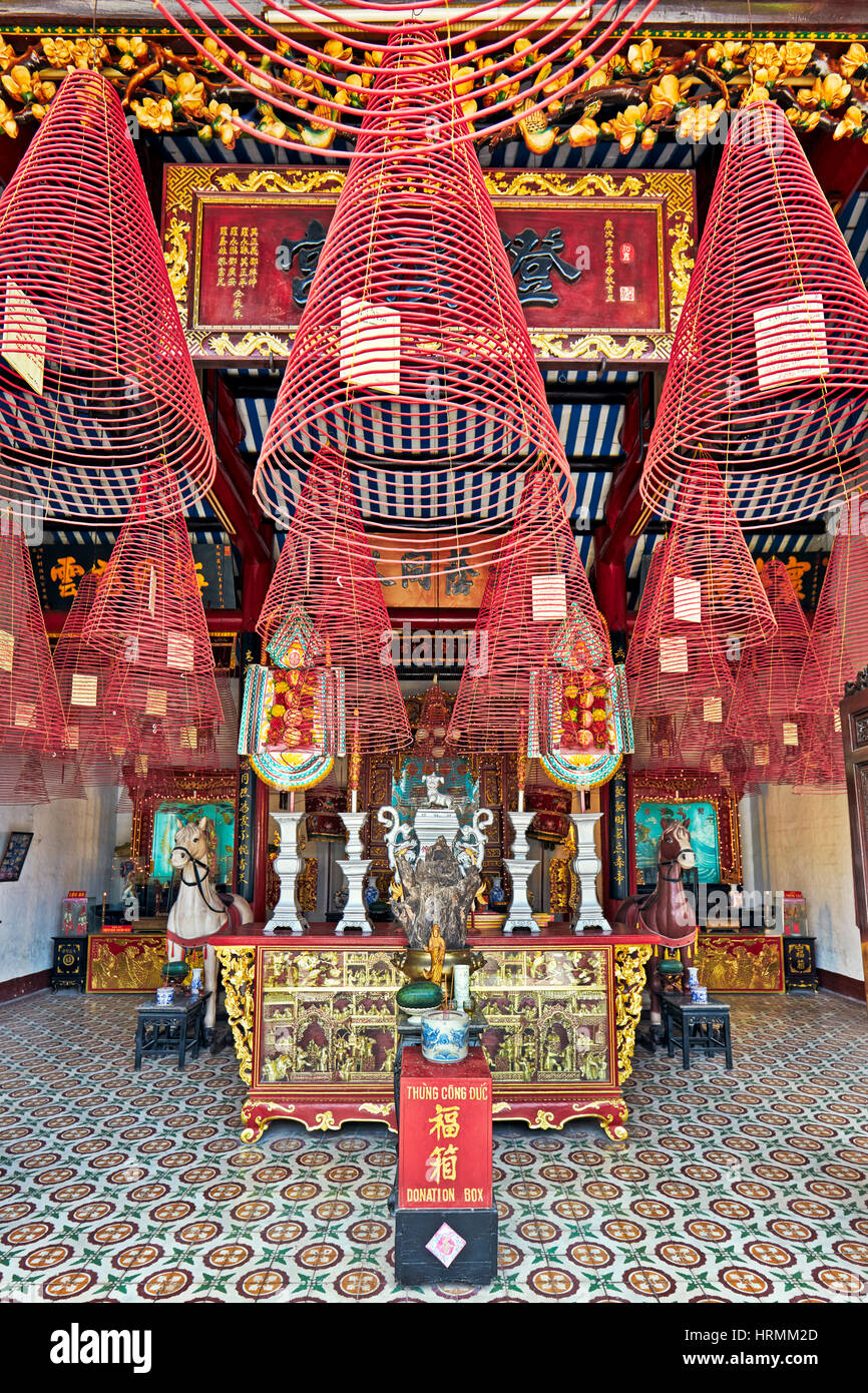 Luogo di culto in cantonese (Quang Trieu) Assembly Hall. Antica città di Hoi An, Quang Nam Provincia, Vietnam. Foto Stock