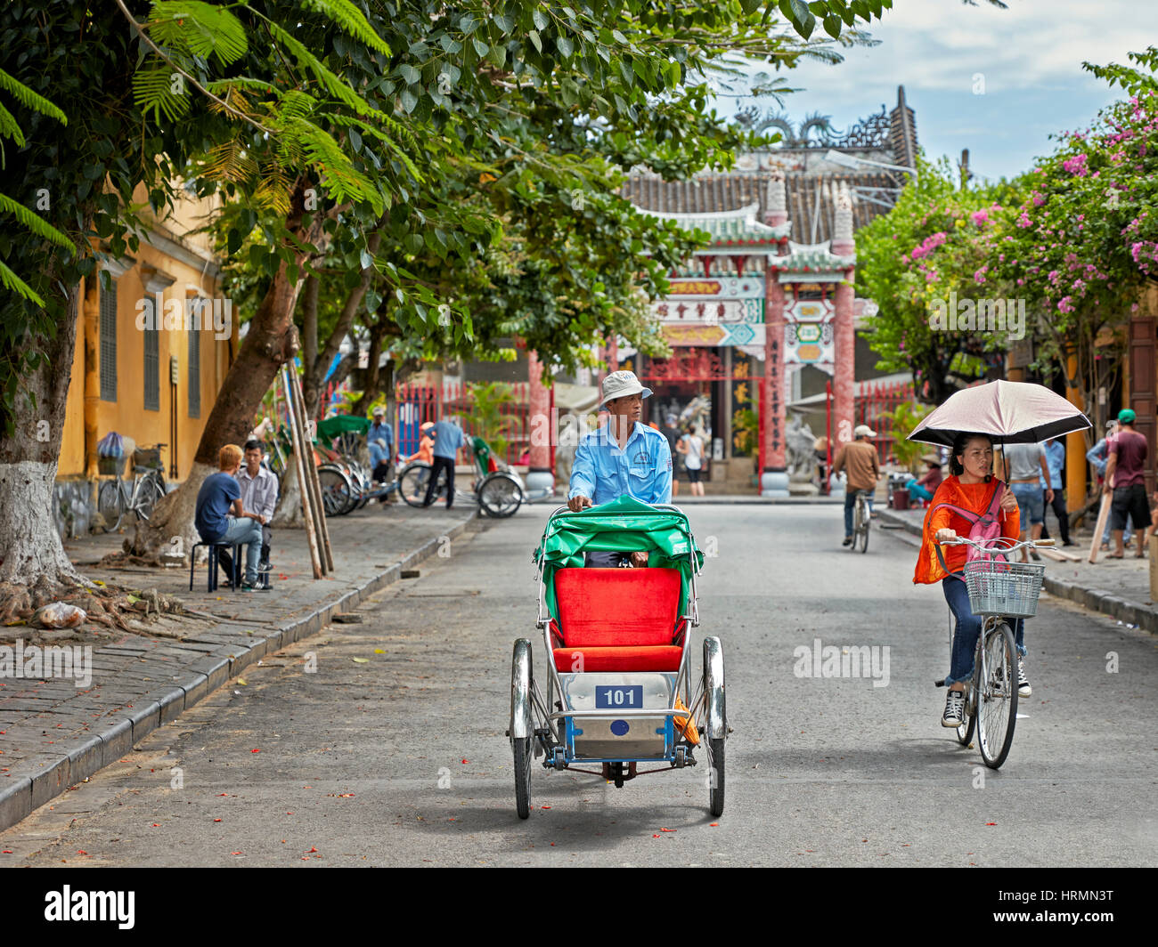 Scena di strada nella antica città di Hoi An. Quang Nam Provincia, Vietnam. Foto Stock