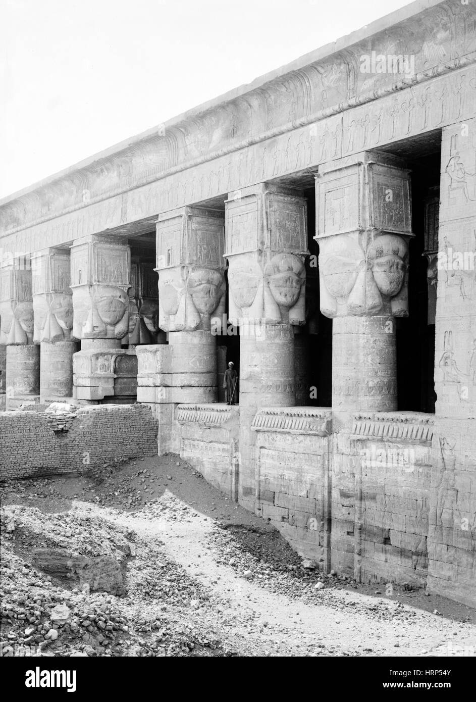 Tempio di Hathor, nei primi anni del XX secolo Foto Stock