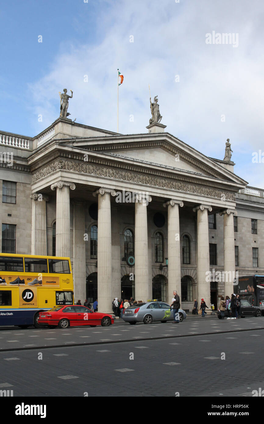 L'Ufficio Generale delle Poste in O'Connell Street, Dublin, Irlanda. Foto Stock