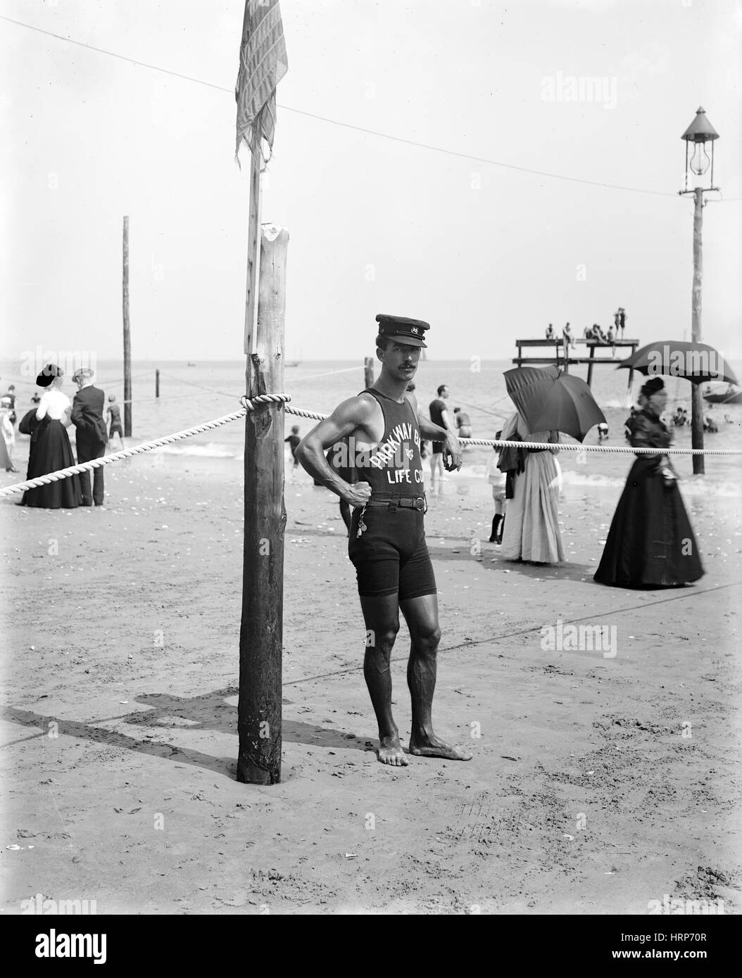 La spiaggia di Brighton bagnino, 1900s Foto Stock