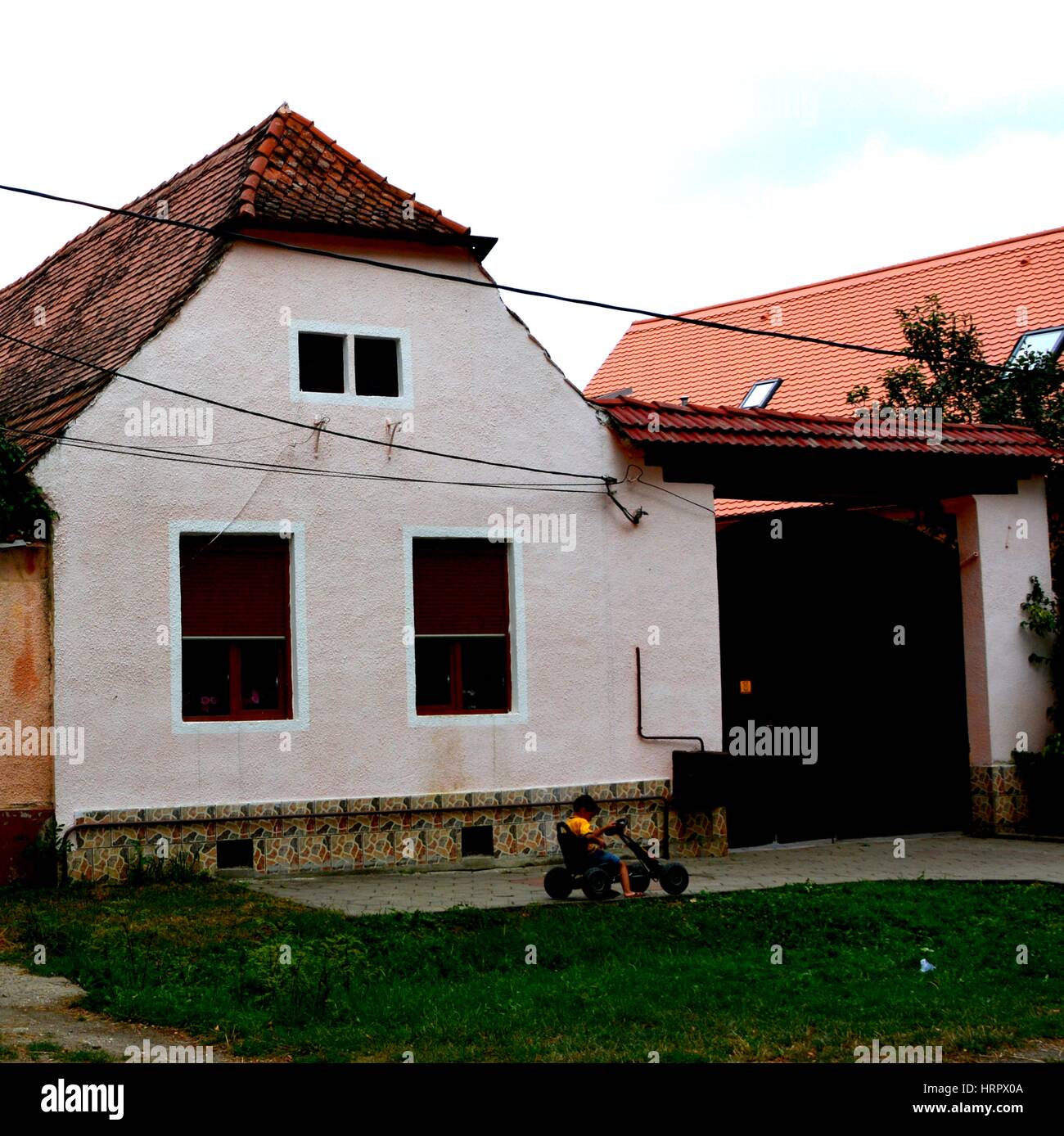 Tipica casa di villaggio Cristian, Transilvania, Romania. Foto Stock