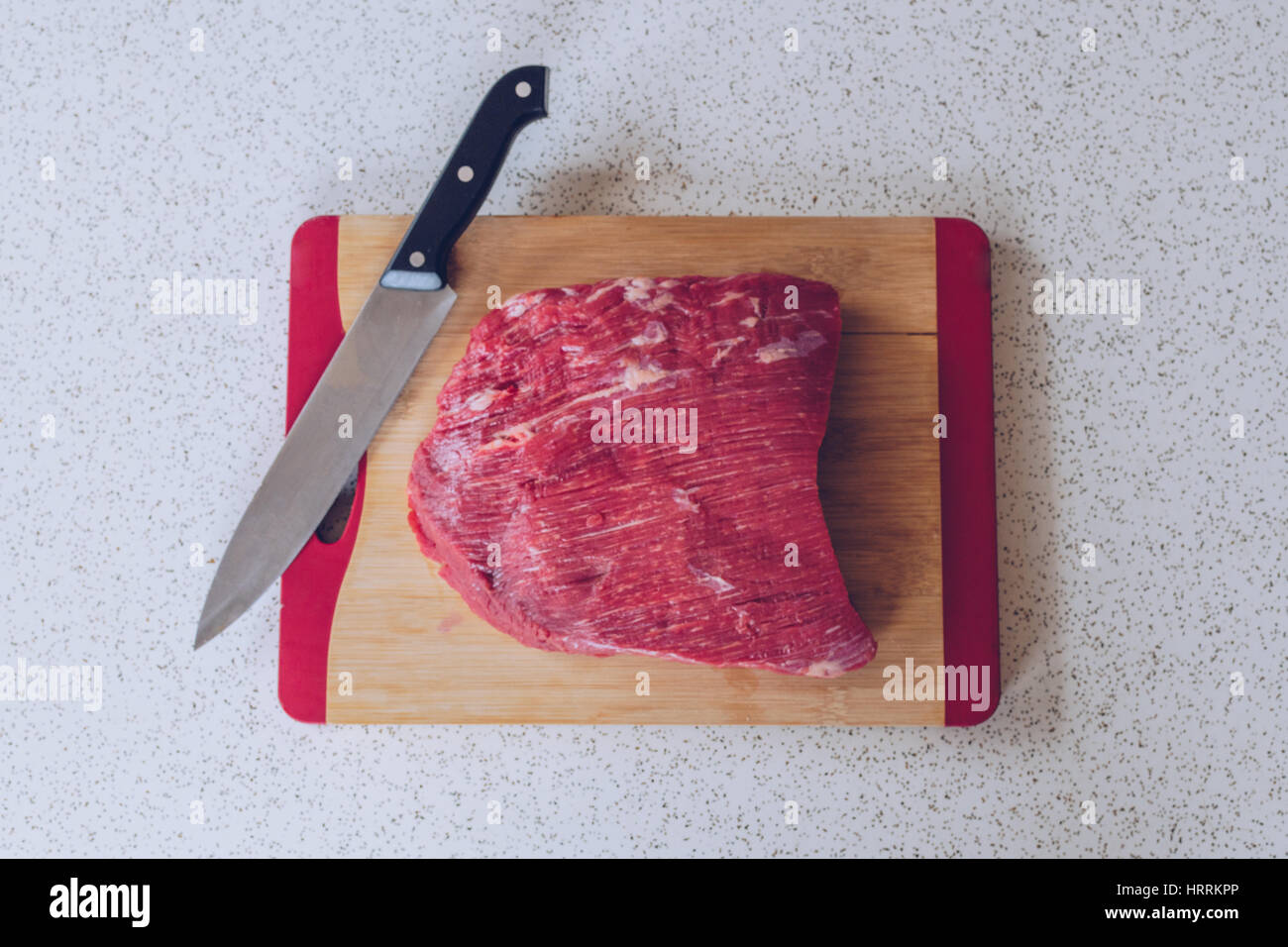 Carni le carni rosse sul bordo di taglio Foto Stock