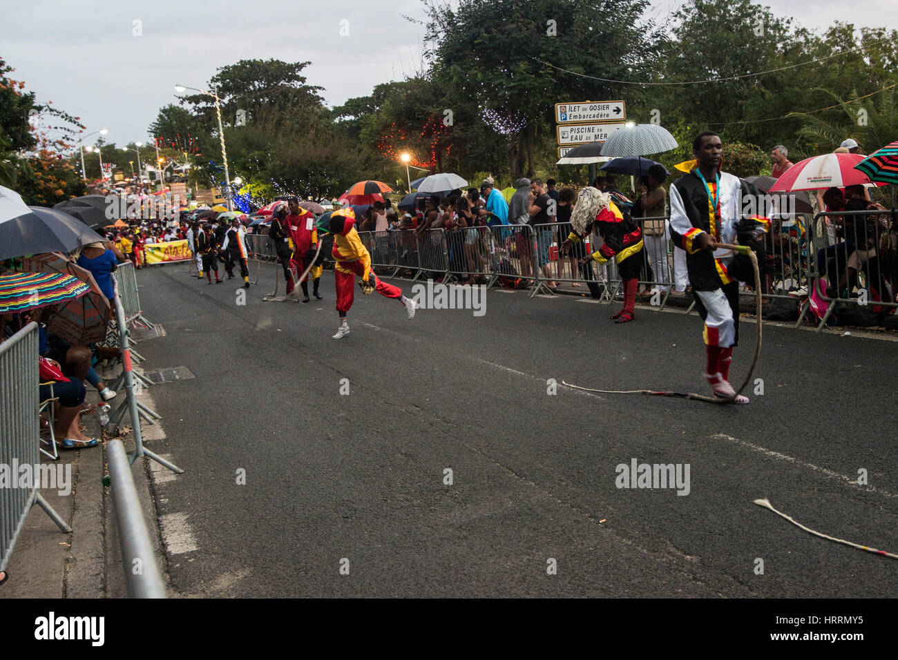 Whippers sono una parte importante del carnevale in Guadalupa Foto Stock