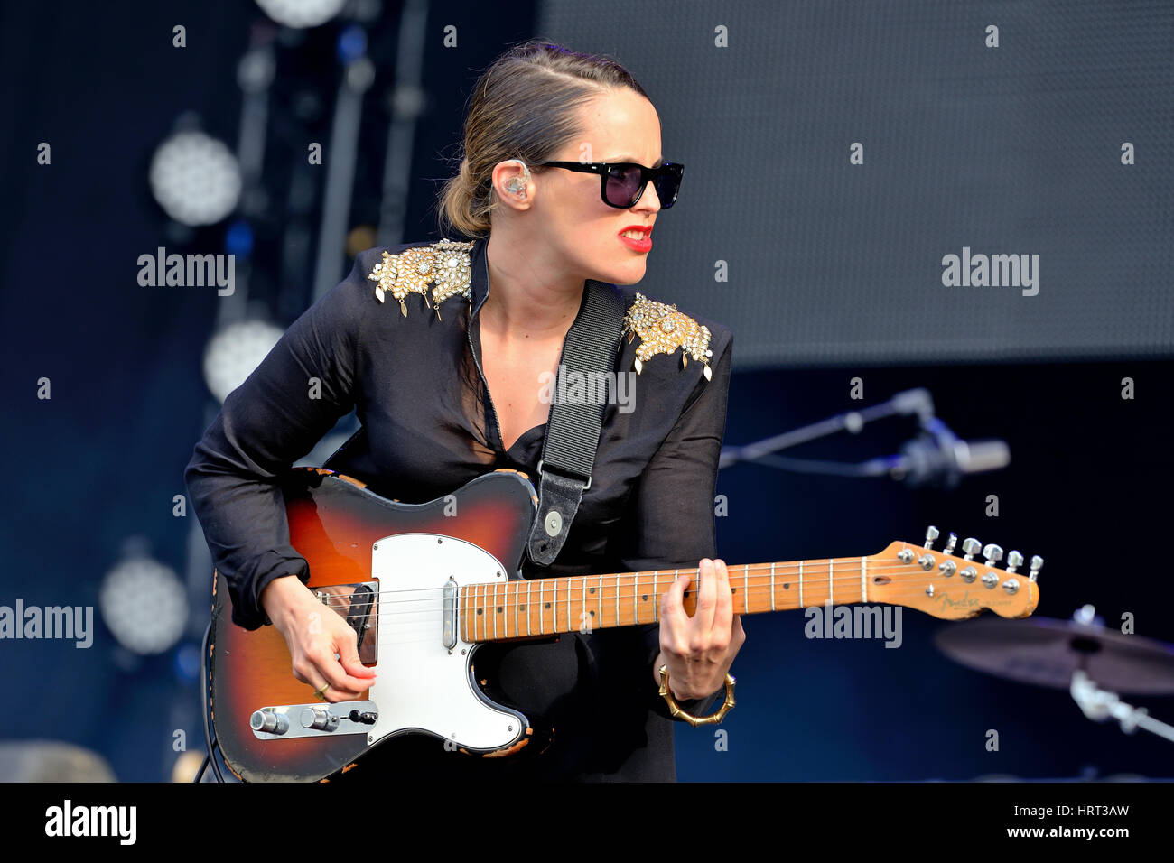 MADRID - Sep 13: Anna Calvi Prestazioni a Dcode Festival il 13 settembre 2014 a Madrid, Spagna. Foto Stock