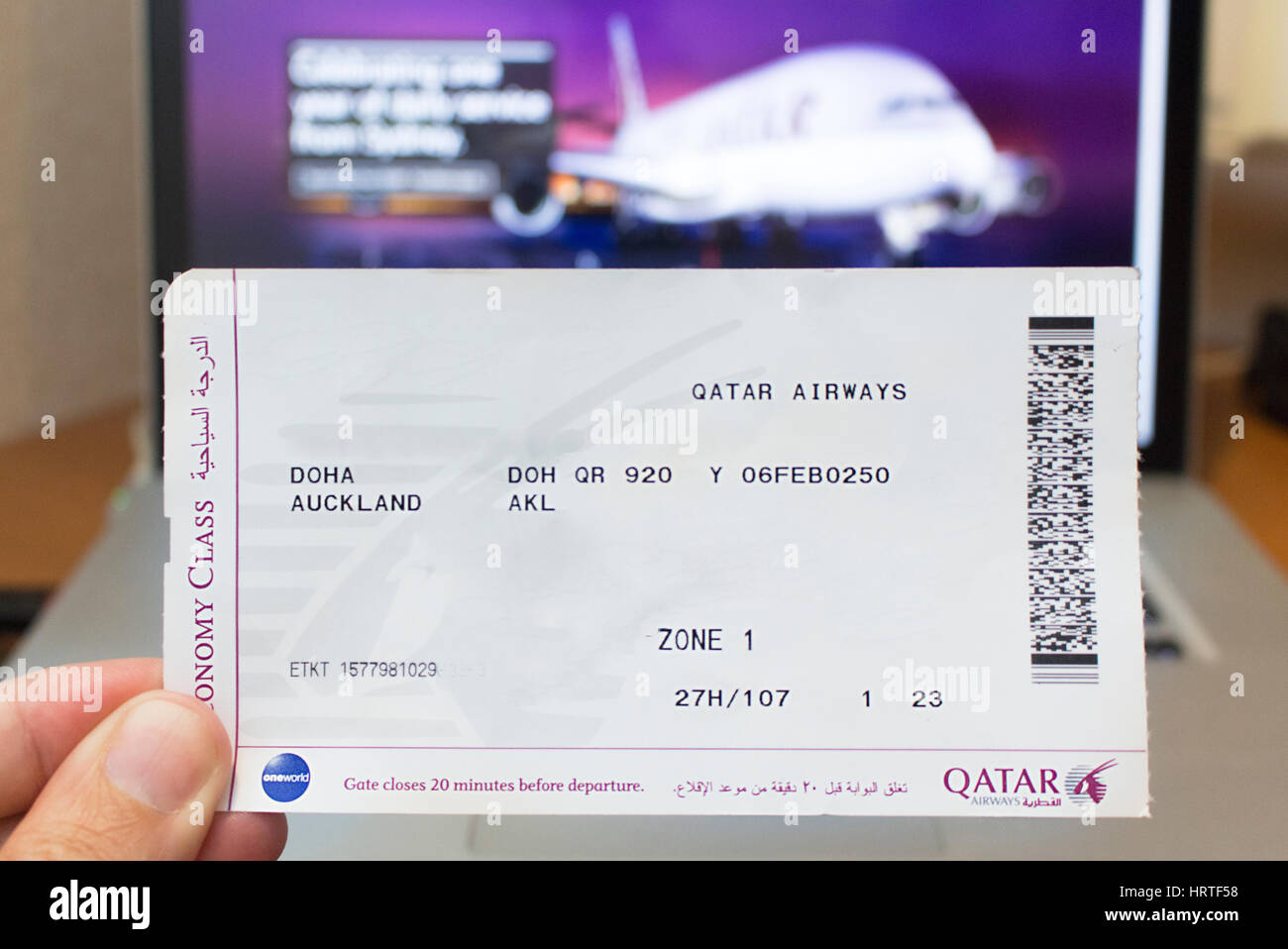 Carta d'imbarco del volo più lungo il percorso non-stop nel mondo Doha - Auckland. Foto Stock