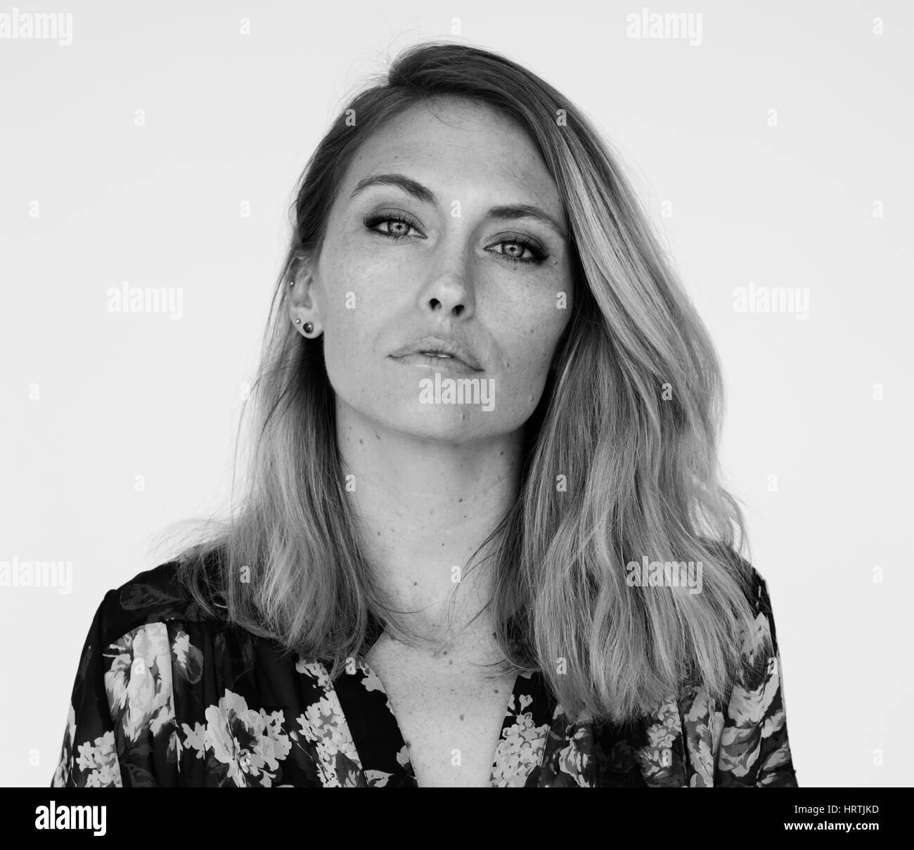 Donna attraente Casual caucasica concetto fiducioso Foto Stock