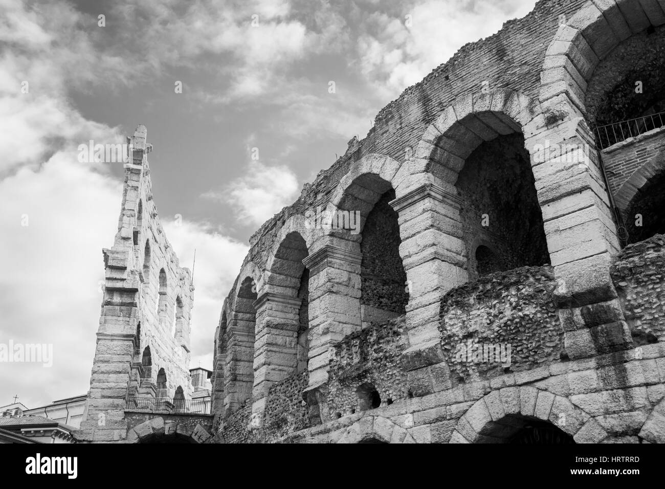 Arena di Verona antiche rovine (bianco e nero) Foto Stock