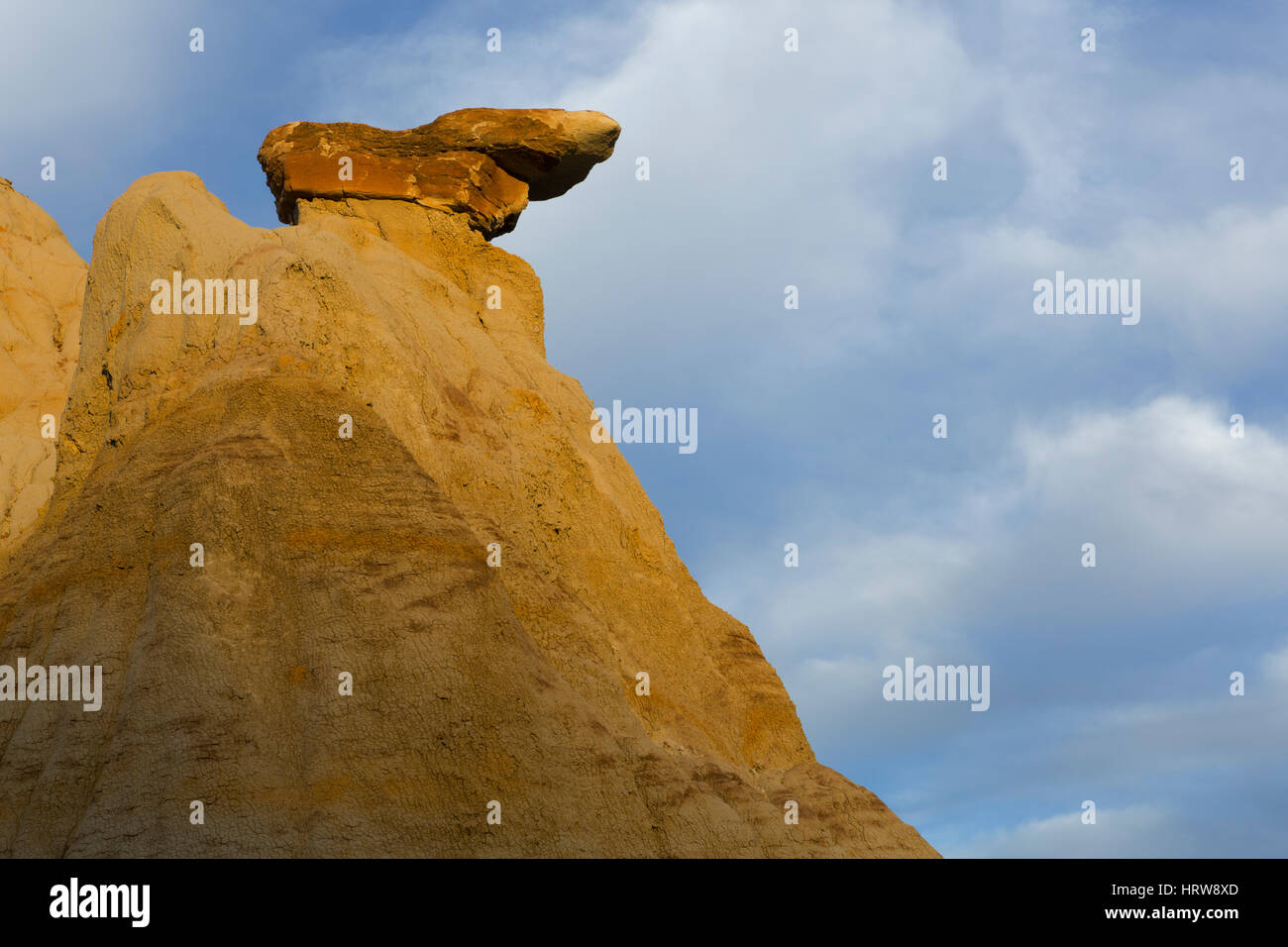 Cap rock al tramonto, Parco nazionale Theodore Roosevelt, ND, STATI UNITI D'AMERICA Foto Stock