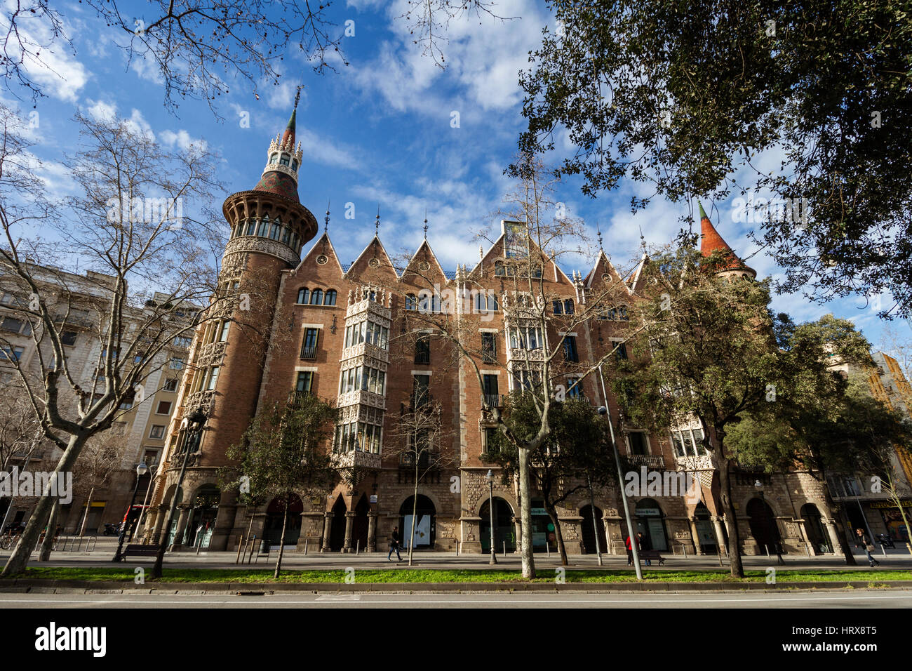 La Casa de les Punxes o casa Terrades, Barcellona. Foto Stock