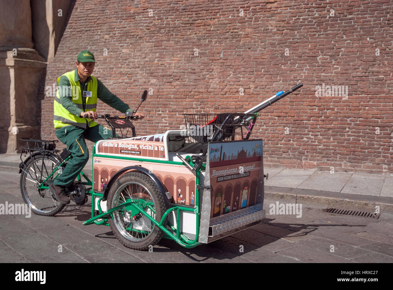 Bike roadsweeper energia solare Foto Stock