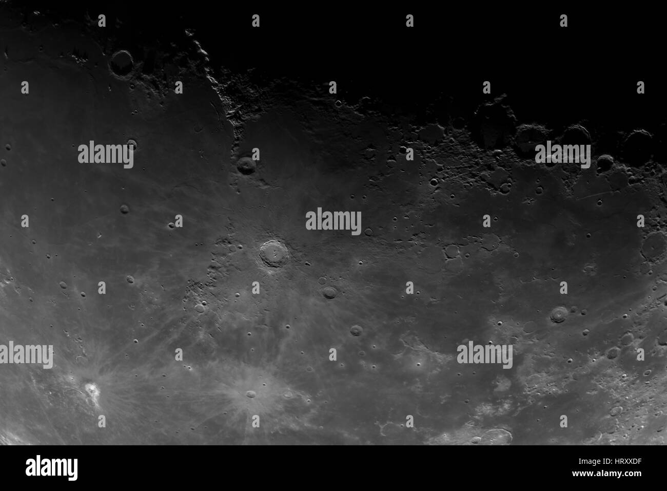 Close-up della superficie lunare. Oggetti principali e le aree: Mare Insularum, Copernico, Eratostene, Reinhold, Lambert, Copernico crateri secondari, fra M Foto Stock