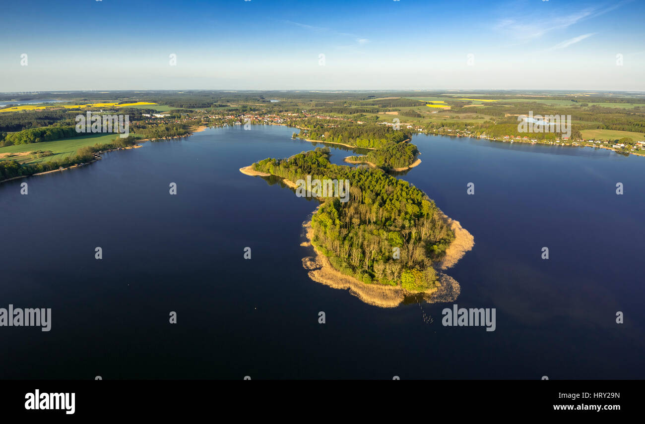 Cracovia lago paesaggio con isole e vista di Cracovia sono vedere, Kuchelmiss, Meclemburgo Lake District, Meclemburgo Lake District, Mecklenburg-Vorpommern Foto Stock