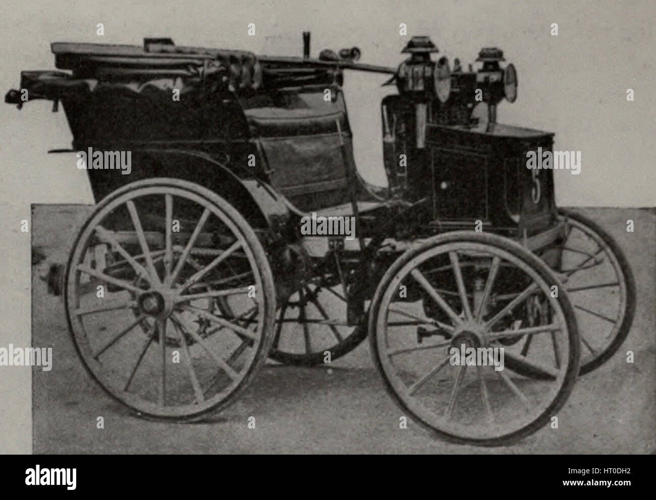 La vettura su cui Levassor ha vinto la Parigi Bordeaux gara, 1895 Foto Stock