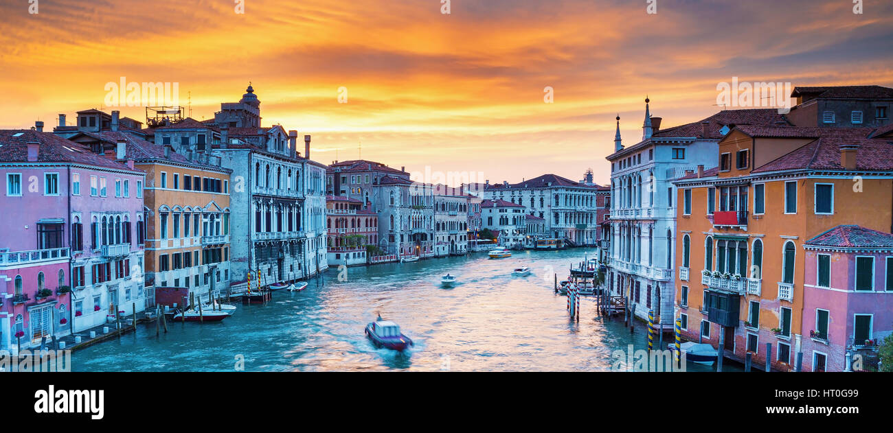 Bellissima vista sul Canal Grande di Venezia romantica,Italia Foto Stock