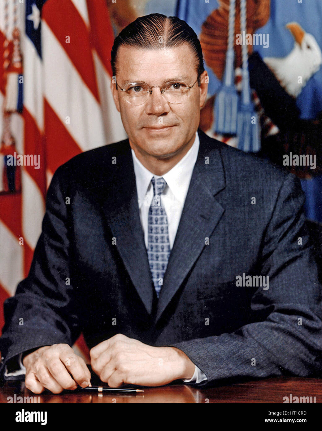 ROBERT McNAMARA (1916-2009) come il Segretario alla difesa degli Stati Uniti Foto Stock