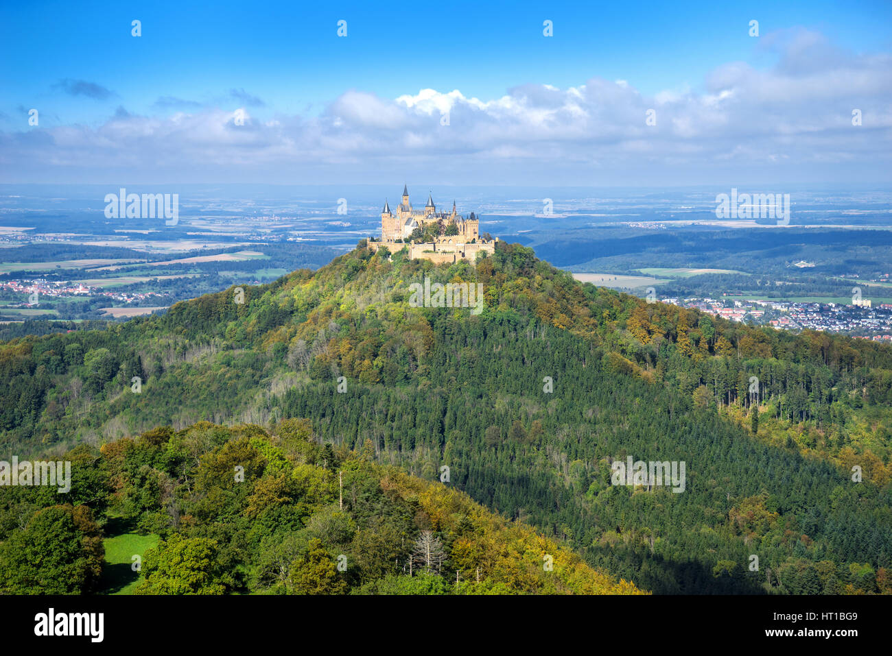 Hohenzollern Castello all'inizio dell'autunno Foto Stock