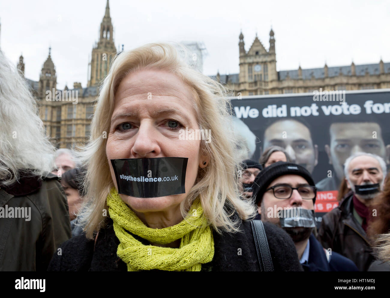 Arrestare il silenzio. La campagna è stata lanciata a Londra a intervenire per le persone le cui voci vogliono essere ascoltati in Brexit negoziati. Foto Stock