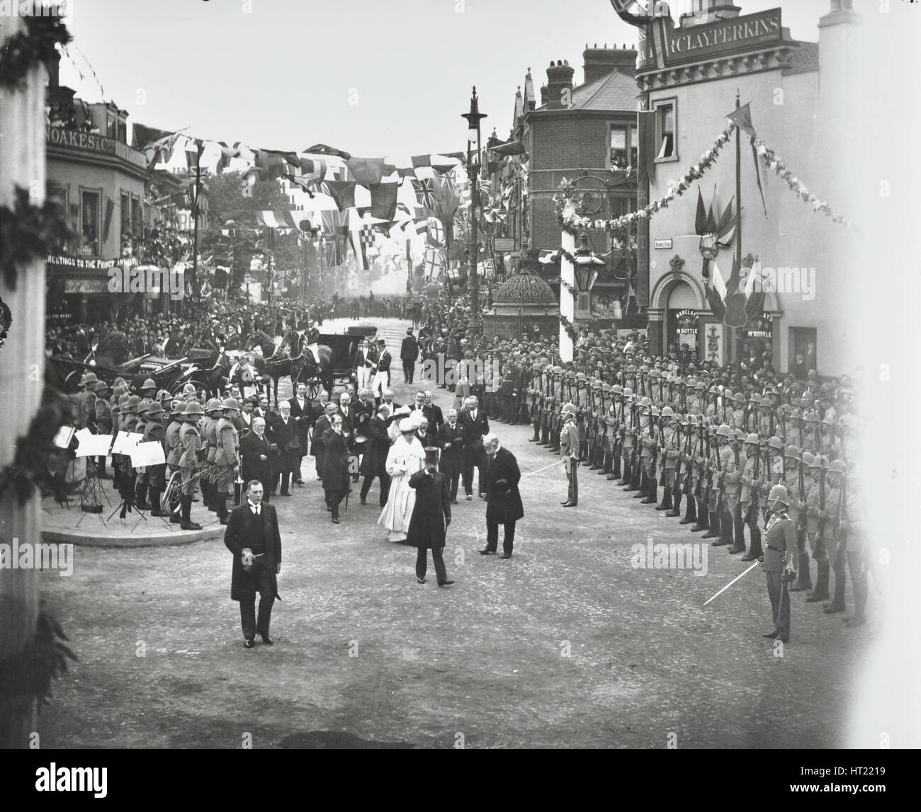 Apertura ufficiale del tunnel di Rotherhithe, Bermondsey, Londra, 1908. Artista: sconosciuto. Foto Stock