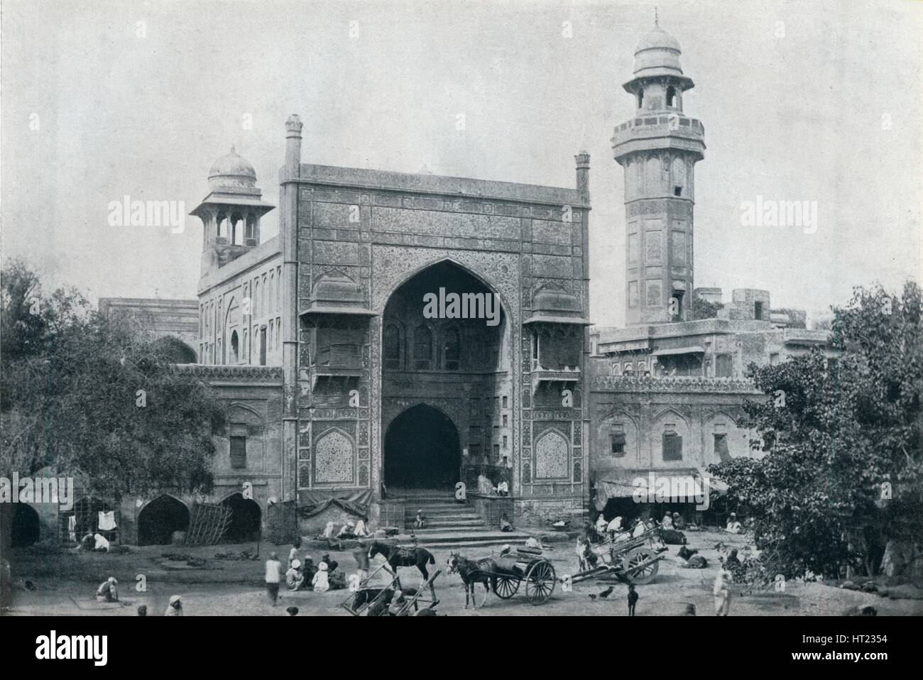 'Mosque di Wazir Khan, Lahore', C1942. Artista: sconosciuto. Foto Stock
