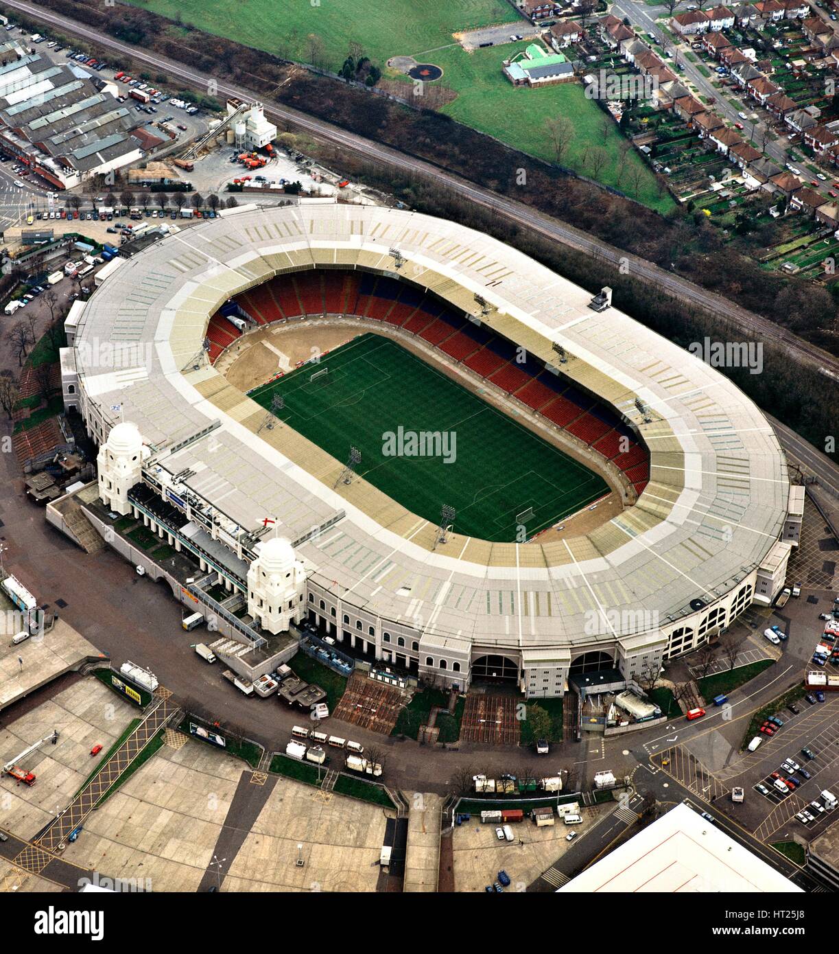 Il vecchio stadio di Wembley a Londra. Artista: sconosciuto. Foto Stock