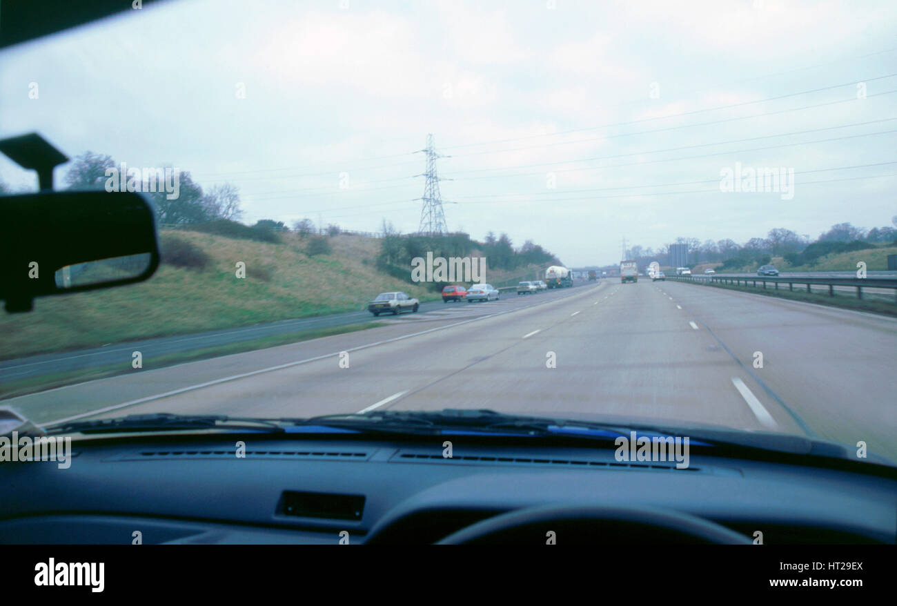 Vista del conducente da auto sulla M27. Artista: sconosciuto. Foto Stock