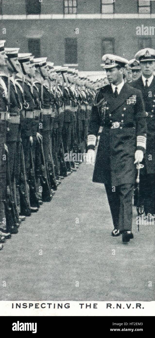 "Ispezione della RNVR', 1936 (1937). Artista: sconosciuto. Foto Stock