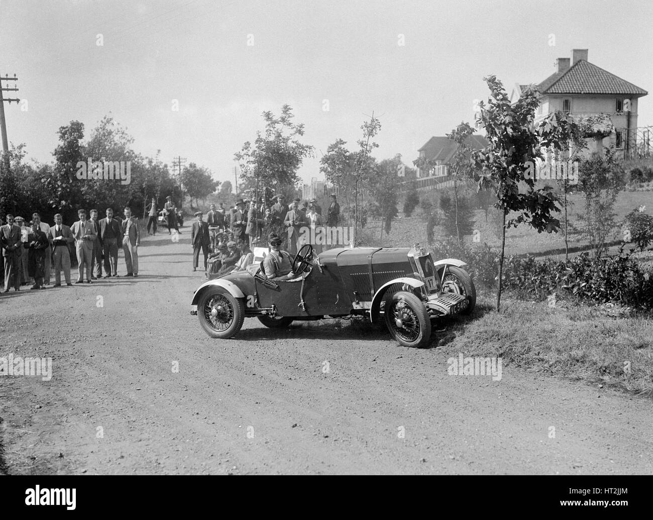 Lea-Francis Hyper, Bugatti Owners Club Hill Climb, Chalfont St Peter, Buckinghamshire, 1935. Artista: Bill Brunell. Foto Stock