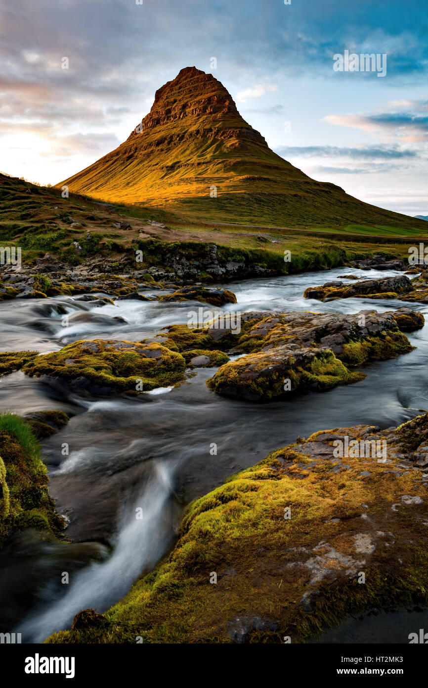 Montare Kirkjufell Islanda estate Foto Stock