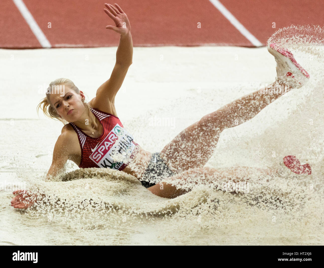 Salto in lungo femminile finale immagini e fotografie stock ad alta