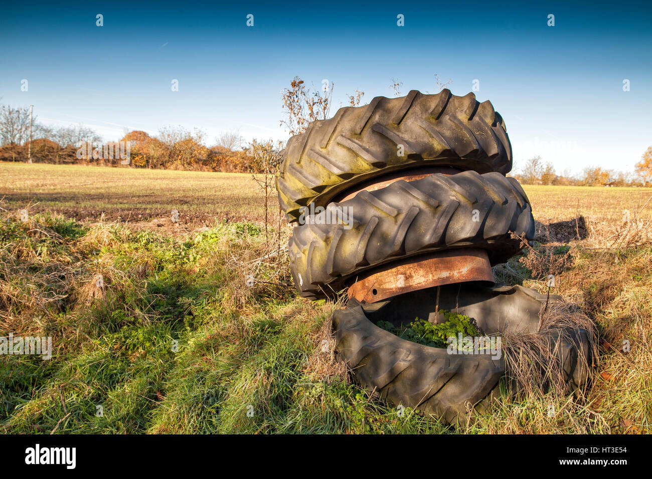 I pneumatici del trattore nel Nottinghamshire Campagna, Inghilterra Foto Stock