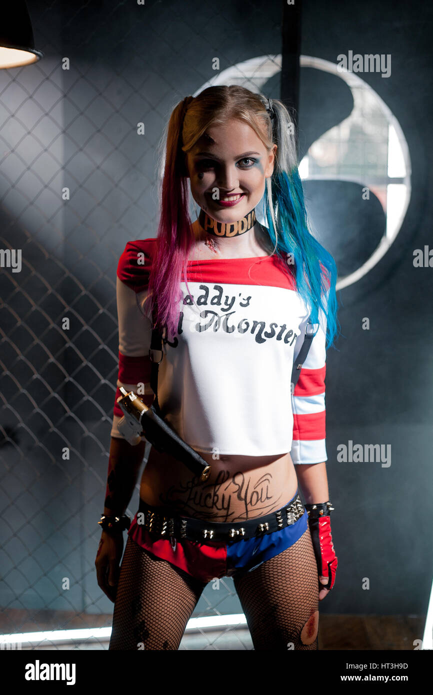 Bambini Ragazze Costume Suicide Squad Harley Quinn Fancy Dress Cosplay Hall