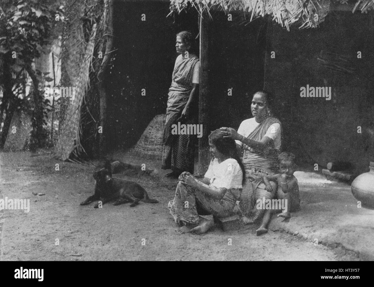 "Villaggio ozio', c1890, (1910). Artista: Alfred William Amandus piastra. Foto Stock