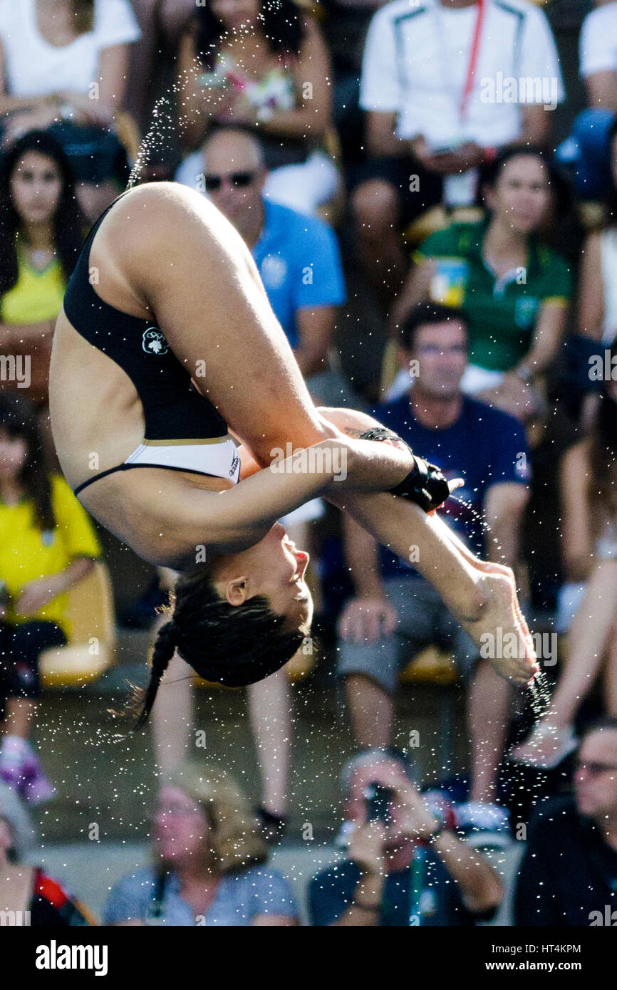 Rio de Janeiro, Brasile. 18 agosto 2016 Meaghan Benfeito (CAN) compete in donne piattaforma subacquea 10m a preliminare del 2016 Olimpiadi estive. Foto Stock