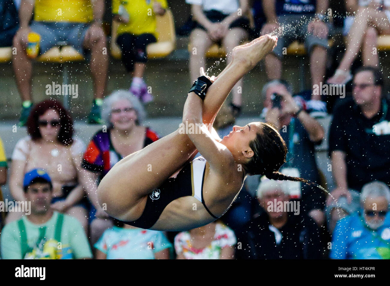 Rio de Janeiro, Brasile. 18 agosto 2016 Meaghan Benfeito (CAN) compete in donne piattaforma subacquea 10m a preliminare del 2016 Olimpiadi estive. Foto Stock