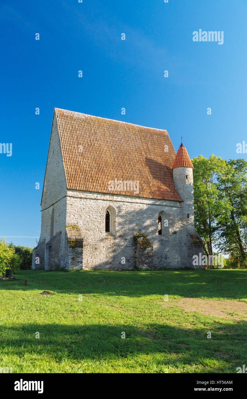 Cappella medievale Saha, risale agli inizi del XV secolo, Estonia Foto Stock
