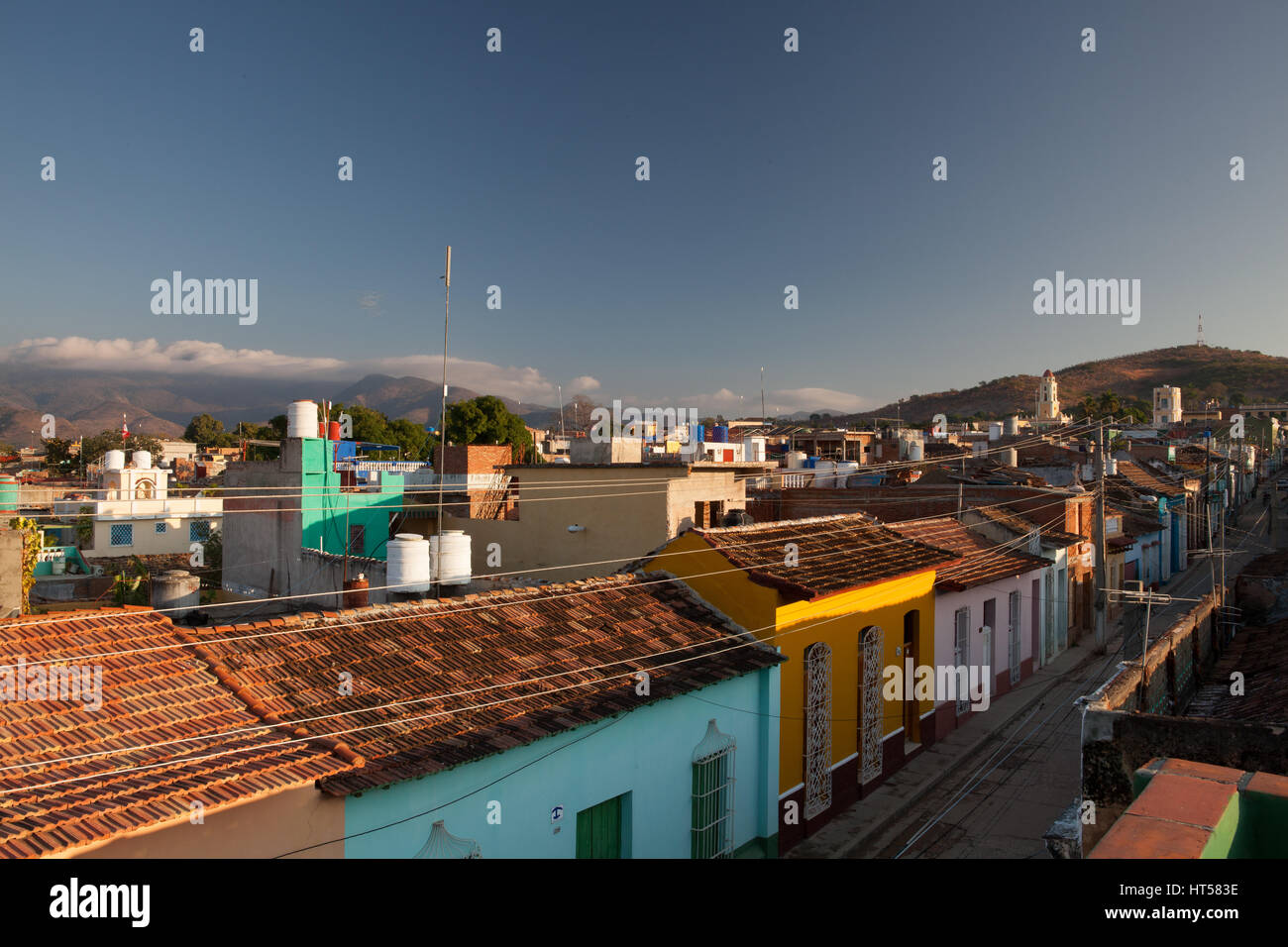 Trinidad, Cuba - gennaio 29,2017: vista dal tetto sulla strada in Trinidad, Cuba. Uno dei UNESCOs siti del Patrimonio mondiale dal 1988. Sancti Spiritus Prov Foto Stock