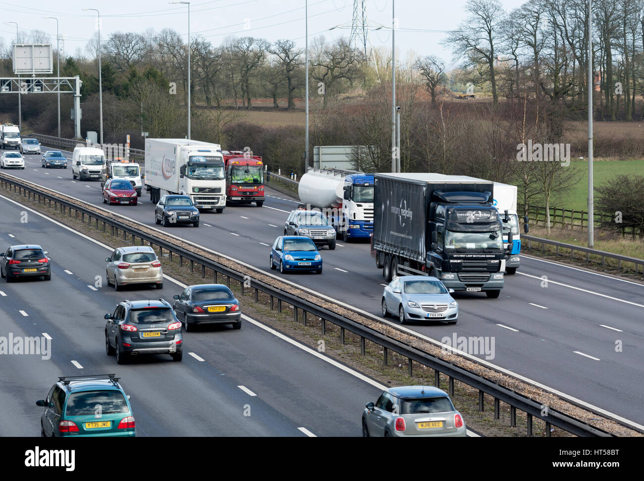 L'autostrada M42 vicino Hampton in Arden, West Midlands, England, Regno Unito Foto Stock