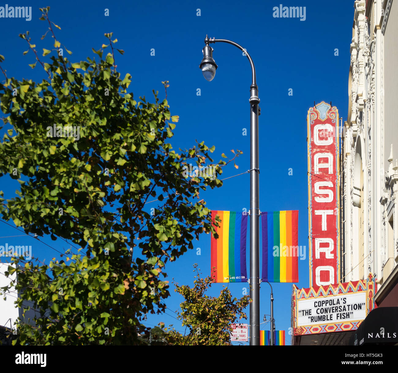 Il rettangolo di selezione dell'iconico Castro Theatre, nel quartiere Castro di San Francisco, California. Foto Stock