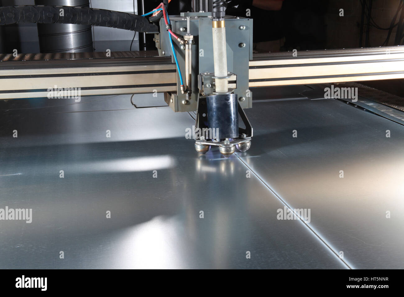 Industriali di metallo di foglio plasma cutter Foto Stock