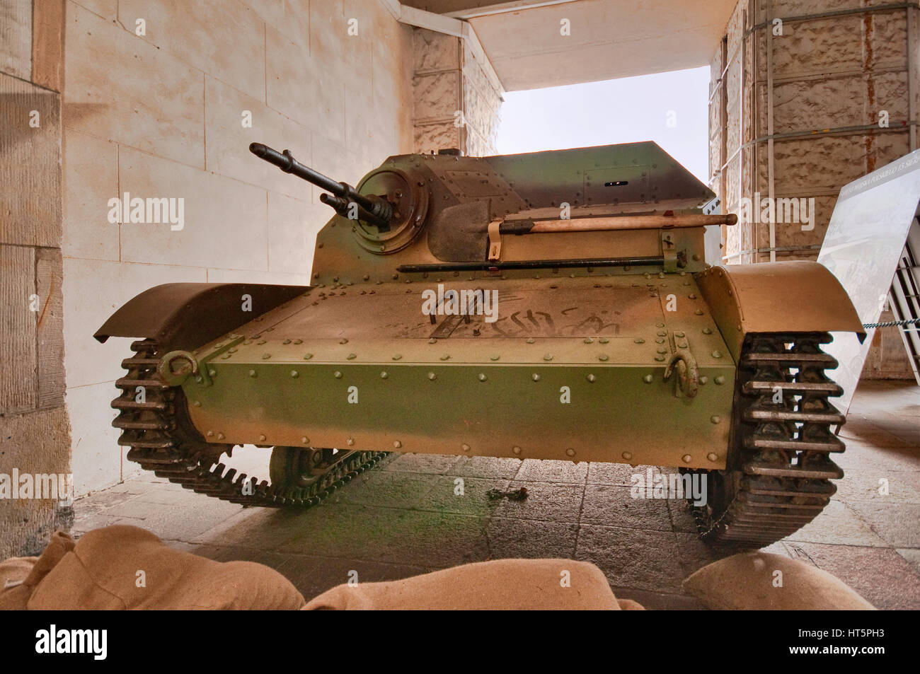 1930 Polacco TKS tankette, utilizzato in WW2 per la ricognizione e supporto di fanteria, polacco esercito Museo a Varsavia, Polonia Foto Stock