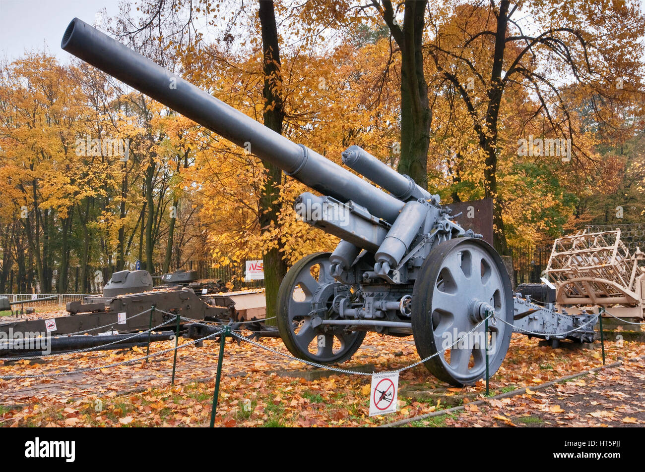 15 cm sFH 18, Tedesco della seconda guerra mondiale il campo pesante obice, polacco esercito Museo a Varsavia, Polonia Foto Stock