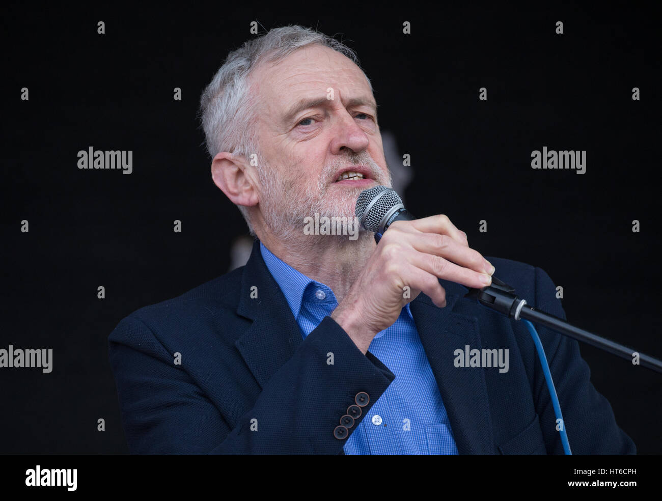 Leader laburista,Jeremy Corbyn,parla a un NHS rally nel centro di Londra Foto Stock