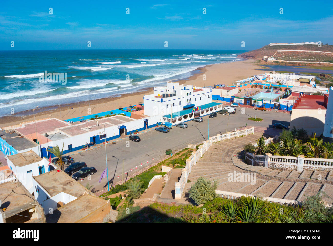 Spiaggia e Plaza de la Marina, Sidi Ifni, regione Guelmim-Oued, Marocco Foto Stock