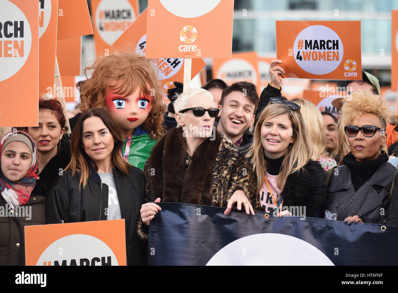 Annie Lennox Emeli Sande a marzo 4 donne su International Womens giornata, organizzata da CARE International e detenute nel convogliatore, City Hall, Londra Foto Stock