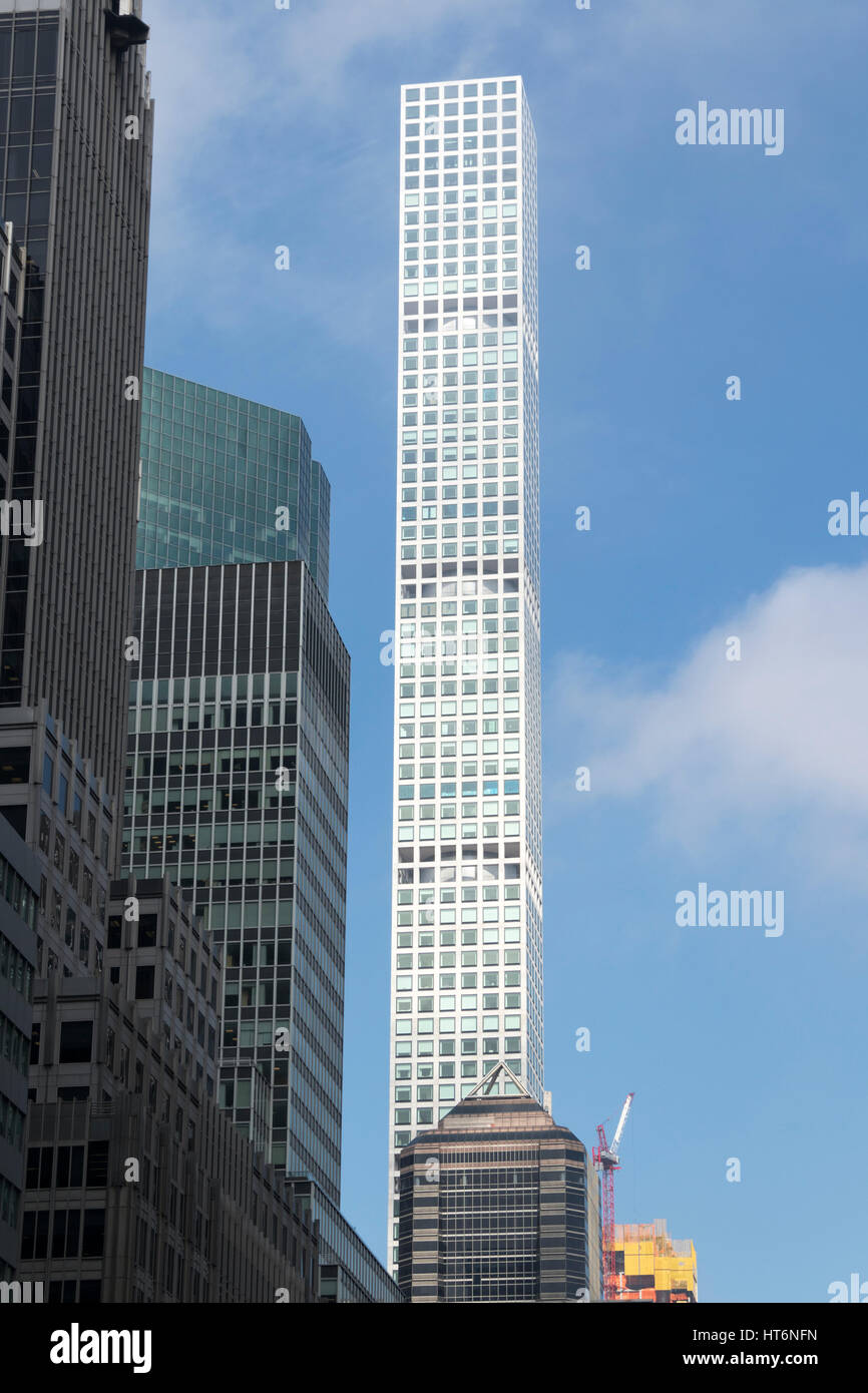 Dettaglio del 432 Park Avenue, grattacielo residenziale, Manhattan New York City Foto Stock
